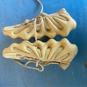 Yeezy Tan Athletic Shoes Adidas missing insoles